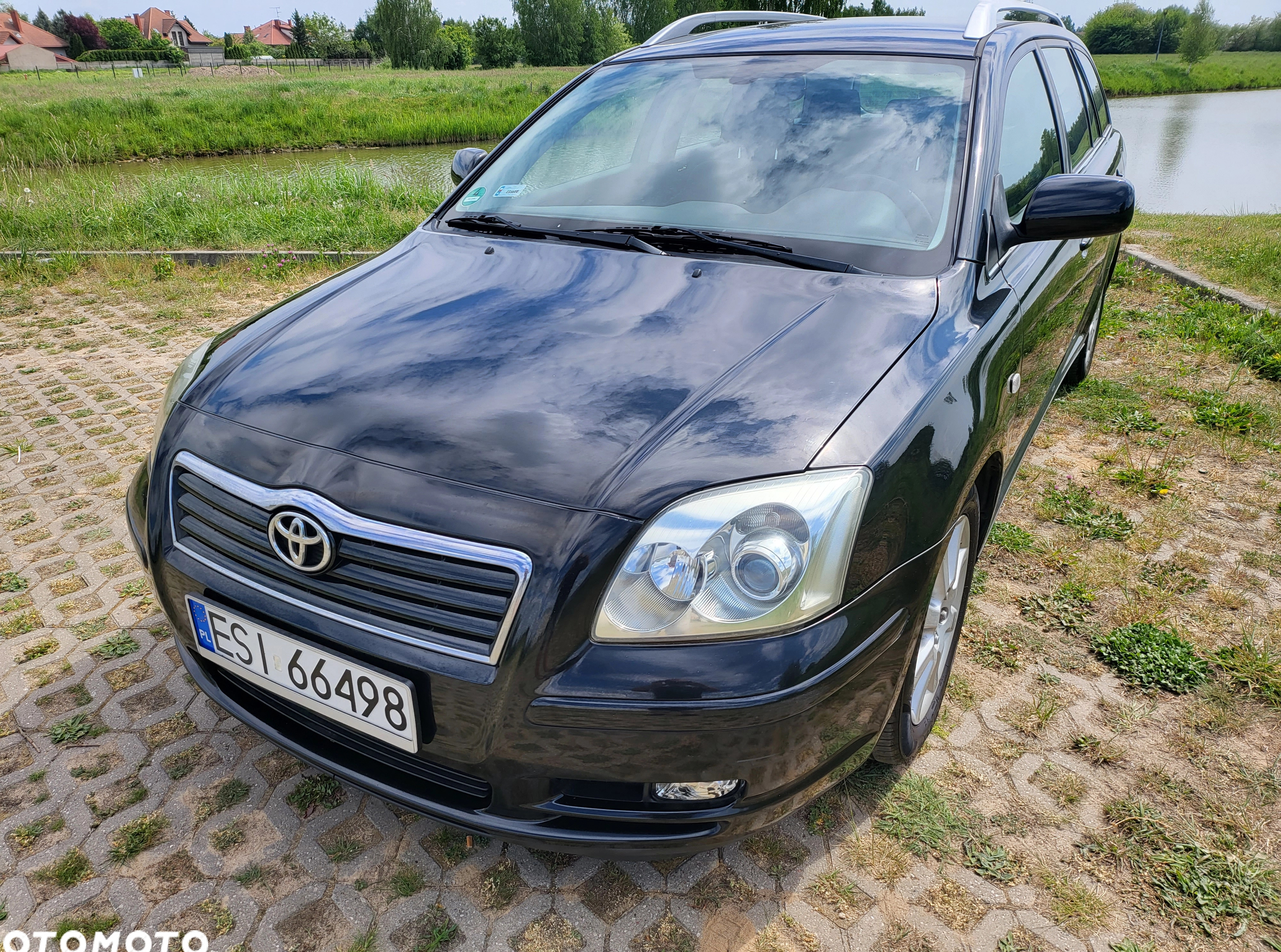 Toyota Avensis cena 11909 przebieg: 289000, rok produkcji 2004 z Sieradz małe 436